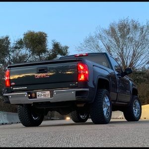 Meet your Posher, Joey